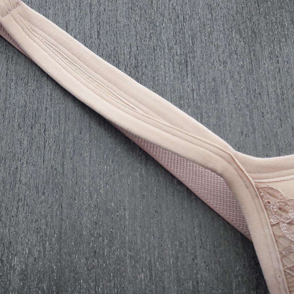 Suti Plus Size com Bojo e Espuma