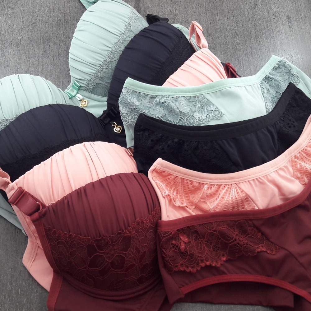 Conjunto Plus Size com Bojo Drapeado e Fio