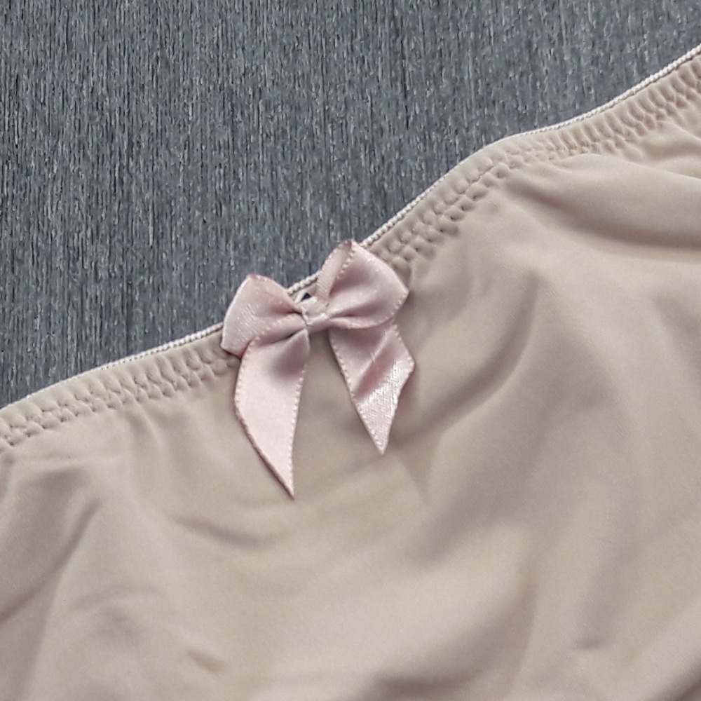 Calcinha em Microfibra e Renda Lateral