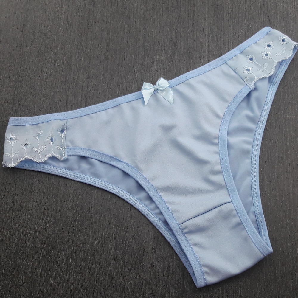 Cala Bsica Lateral Bordado Ingls