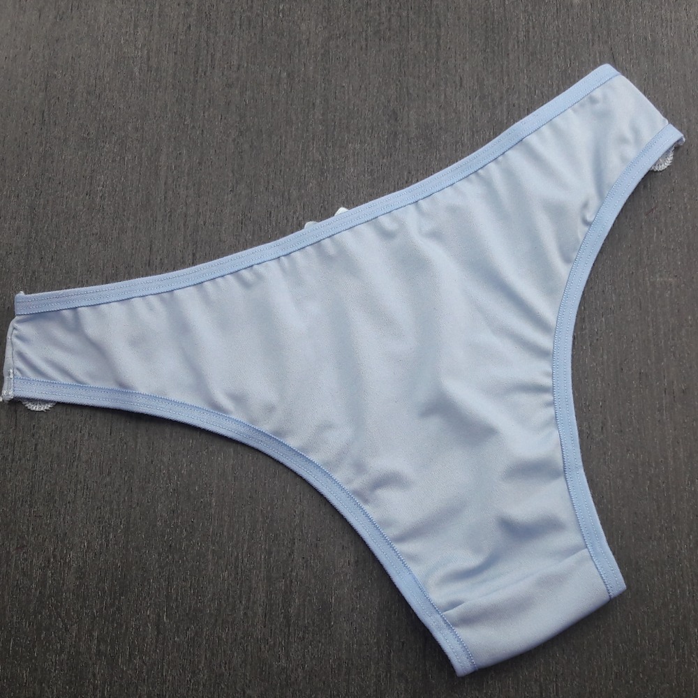 Cala Bsica Lateral Bordado Ingls