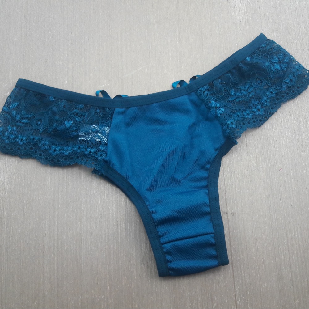 Tanga Tamires Lateral em Renda