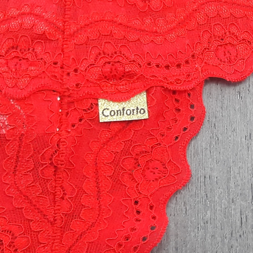 Tanga sem Vis em Renda