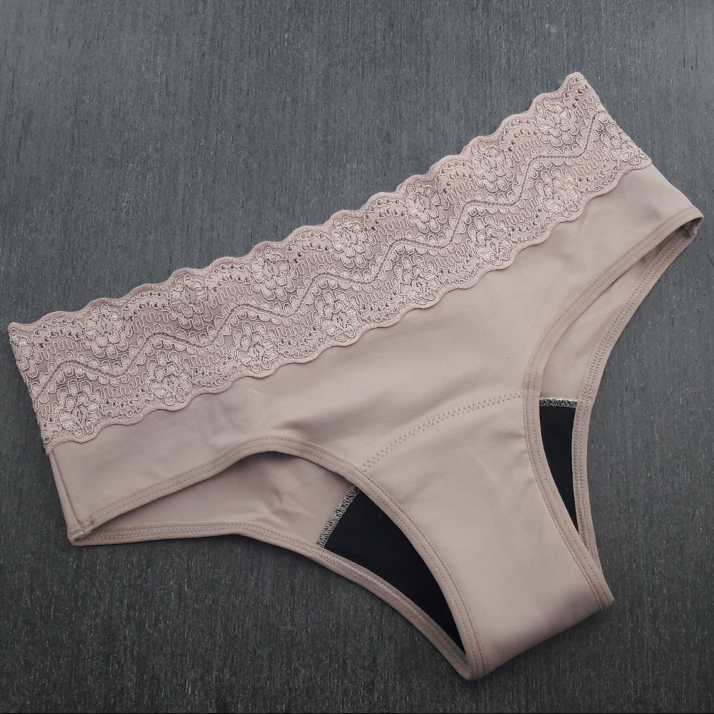 Cala Absorvente com Cintura em Renda