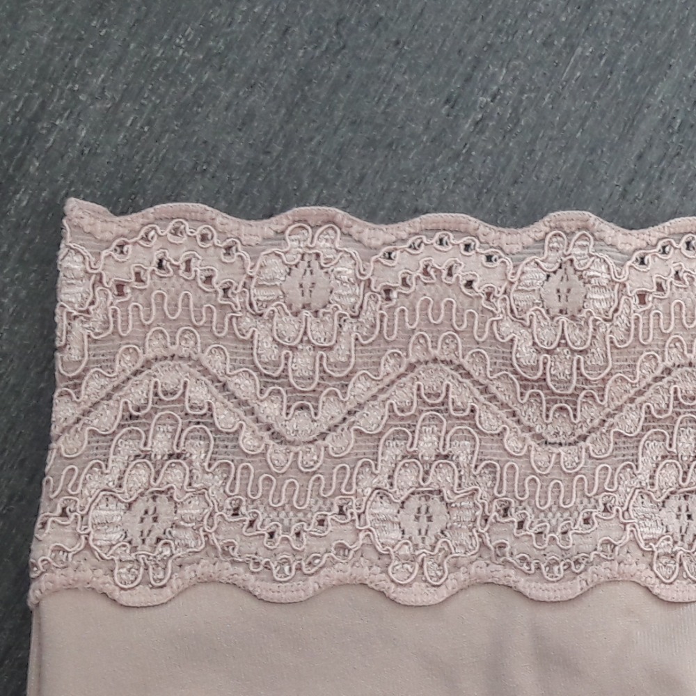 Cala Absorvente com Cintura em Renda