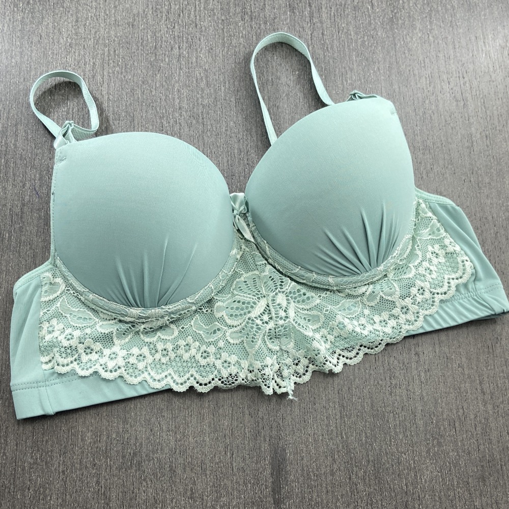 Conjunto com Bojo e Pala Larga