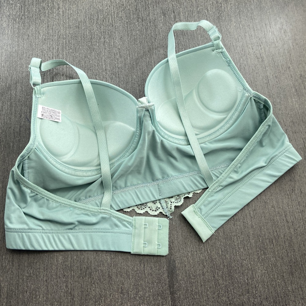 Conjunto com Bojo e Pala Larga