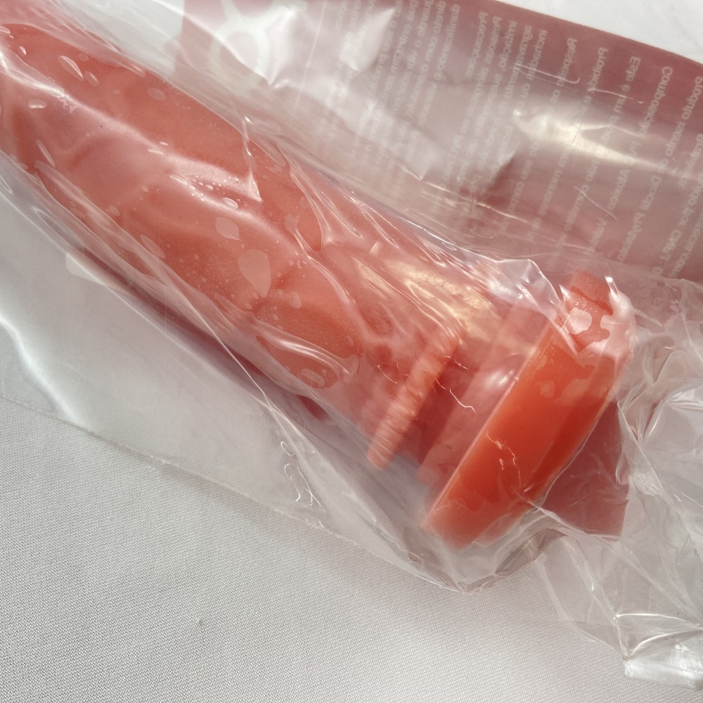 Garanho Prtese Realstica Macia com Salincias 19x3,9 cm