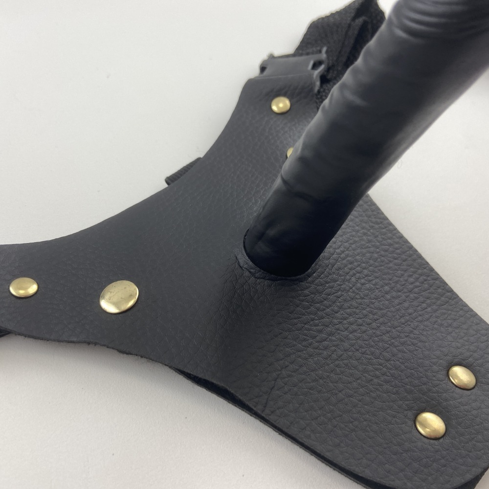 Cinta Peniana em Couro Sinttico Prtese Pnis Realstico 13x2,3cm Soulsex