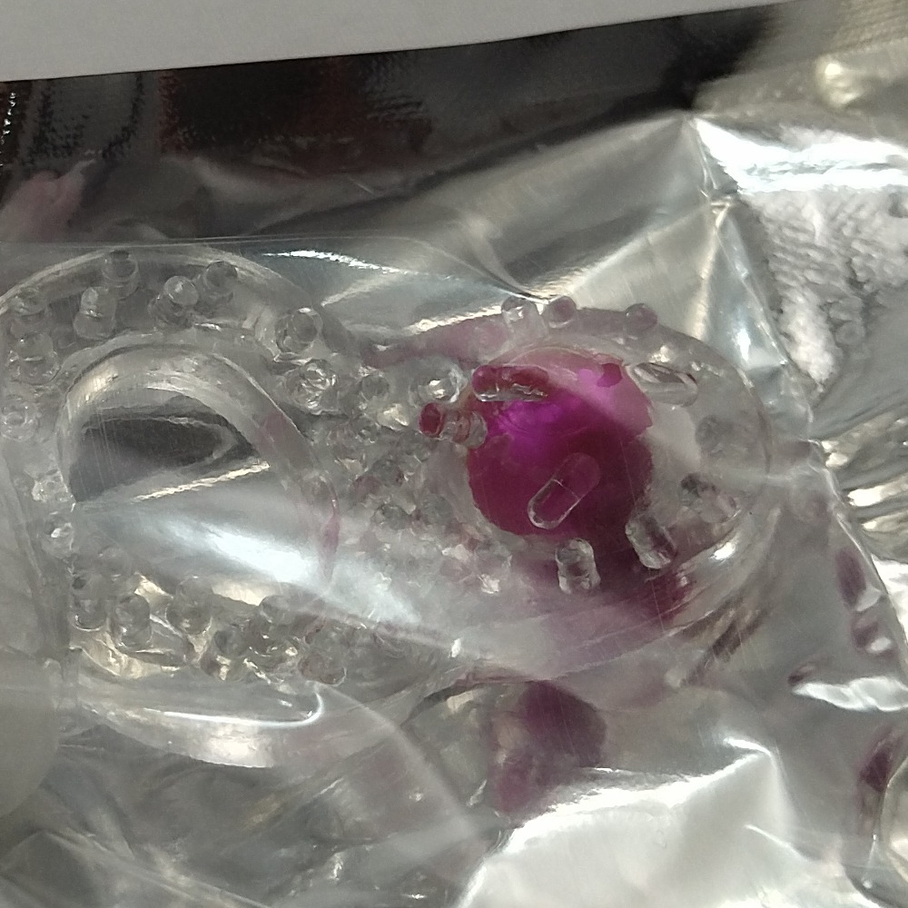 Anel Peniano com Vibrador e Prola Estimuladora