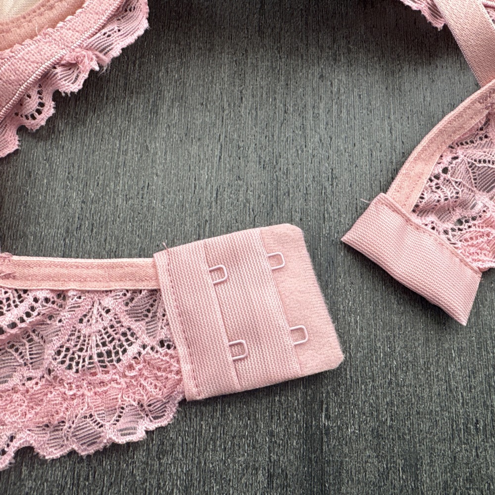 Conjunto com Bojo em Renda