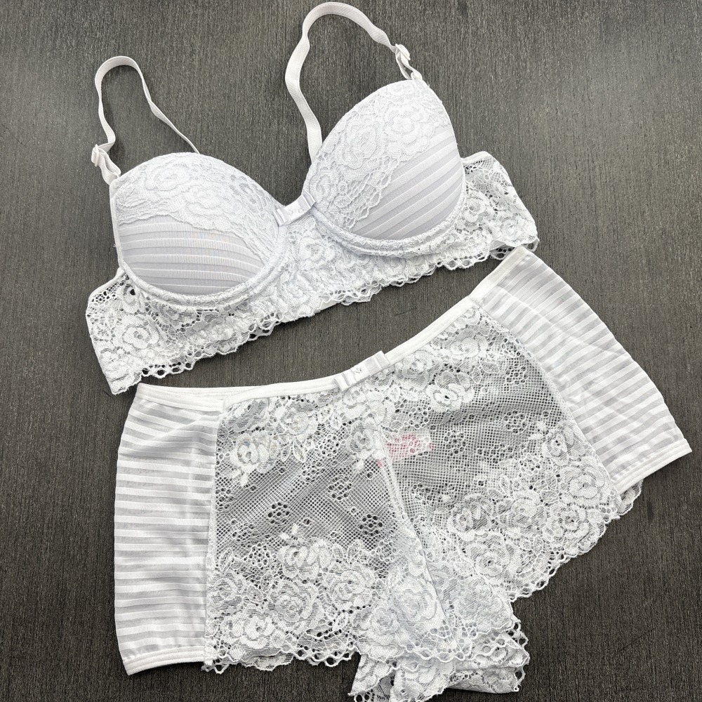 Conjunto Caleon com Bojo e Renda