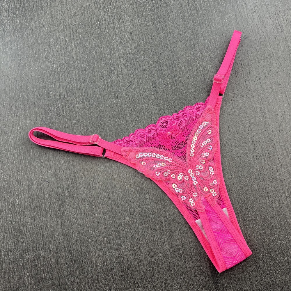 Tanga Borboleta Sexy em Renda