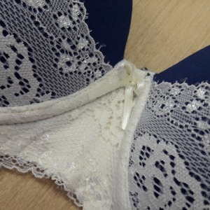 Conjunto c/Bojo Micro e Renda