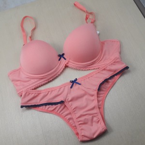 Conjunto em Microfibra Lisa