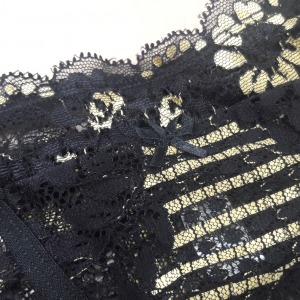 Conjunto Renda Dourada