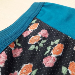 Caleon em Microfibra com Detalhe Estampado