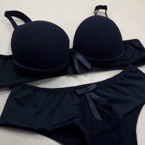 Conjunto Com Bojo em Microfibra