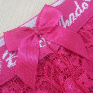 Calcinha Elstico Exposto e Renda 