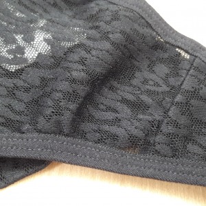 Conjunto Strappy em Microfibra e Renda