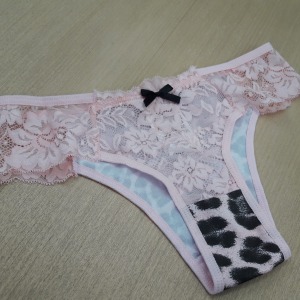 Conjunto Renda e Animal Print 