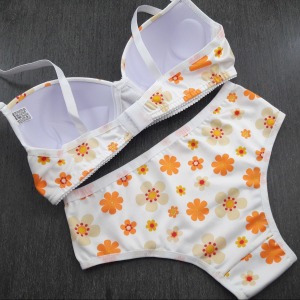 Conjunto Micro Estampada Calcinha Tradicional 