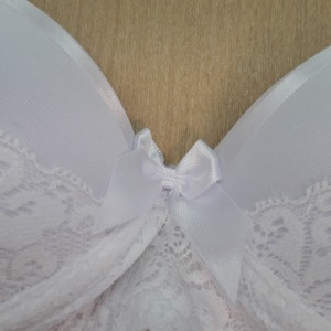 Conjunto em Renda com Microfibra Fita de Cetim 