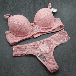 Conjunto Com Renda e Microfibra