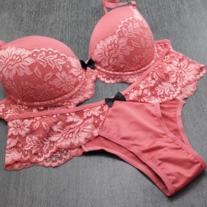 Conjunto Micro Renda e Lao