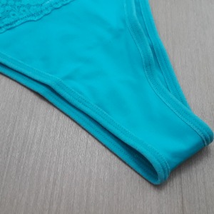 Conjunto Poliamida e Renda com Alas Removveis