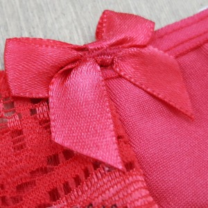 Tanga Helena com Renda e Lao 