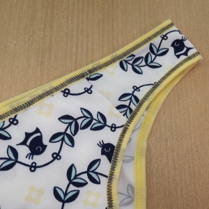 Tanga Folhas Estampada