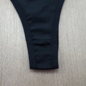 Tanga renda lateral