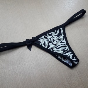 Tanga Estampada Tira Lateral