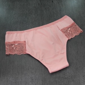 Cala Marjorie em Microfibra de Polister e Renda