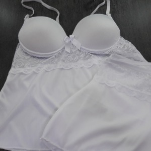 Short Doll Rendado com Bojo