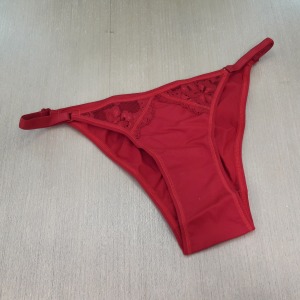 String em Microfibra e Renda com Lateral Regulvel