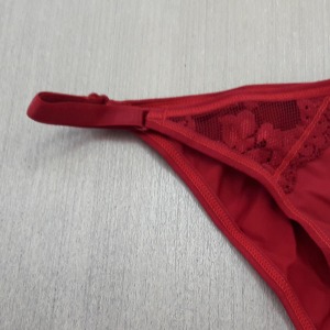 String em Microfibra e Renda com Lateral Regulvel