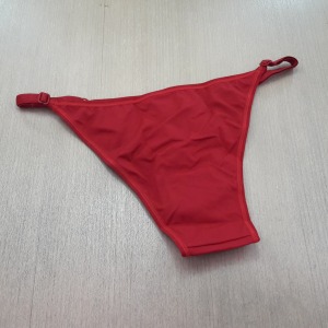 String em Microfibra e Renda com Lateral Regulvel