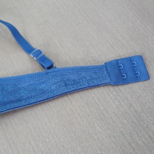 Suti Push Up com Elstico de Rendinha