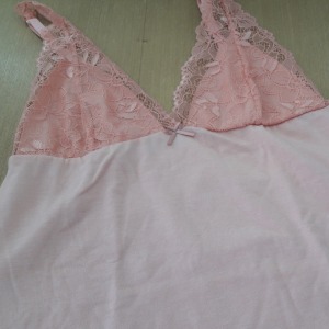 Camisola Bsica Renda no Bojo