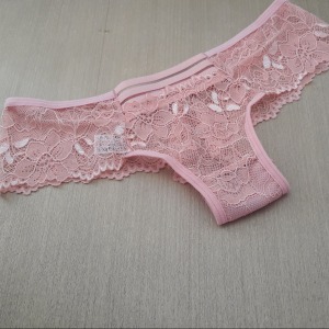 Calcinha Leandra de Renda