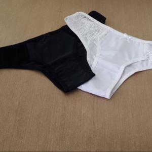 Calcinha Bsica Avulsa com Renda