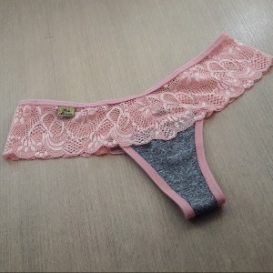 Tanga Fio Cintura em Renda