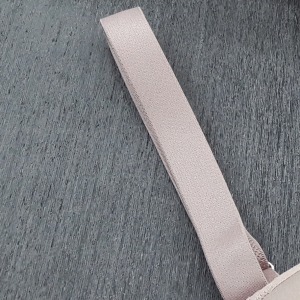 Suti Ala e Pala Reforada com Tapa Decote em Renda