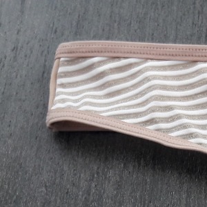 Tanga Fio Frente Tecido Listrado com Brilho