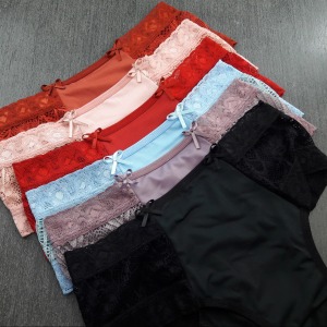 Calcinha Bsica Lateral Renda