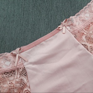 Calcinha Bsica Lateral Renda