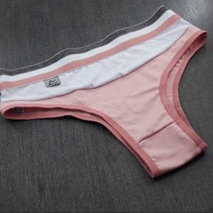 Cala em Microfibra de Polister Elstico Tricolor