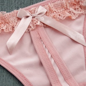 Tanga Fio com Renda Franzida na Cintura